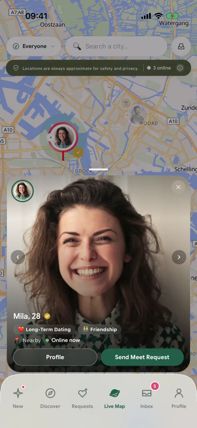 A member card opened from a pin on the Live Map in the flōw app
