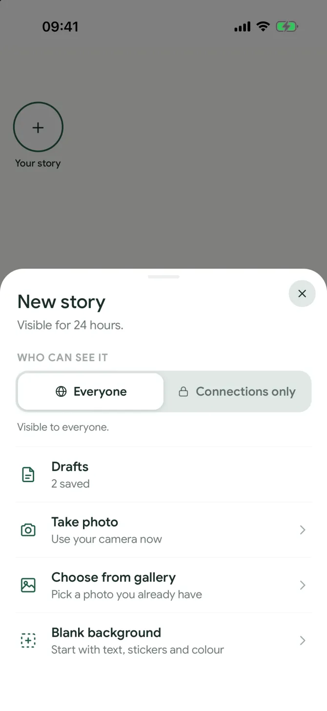 The New story sheet in the flōw app with Everyone and Connections only